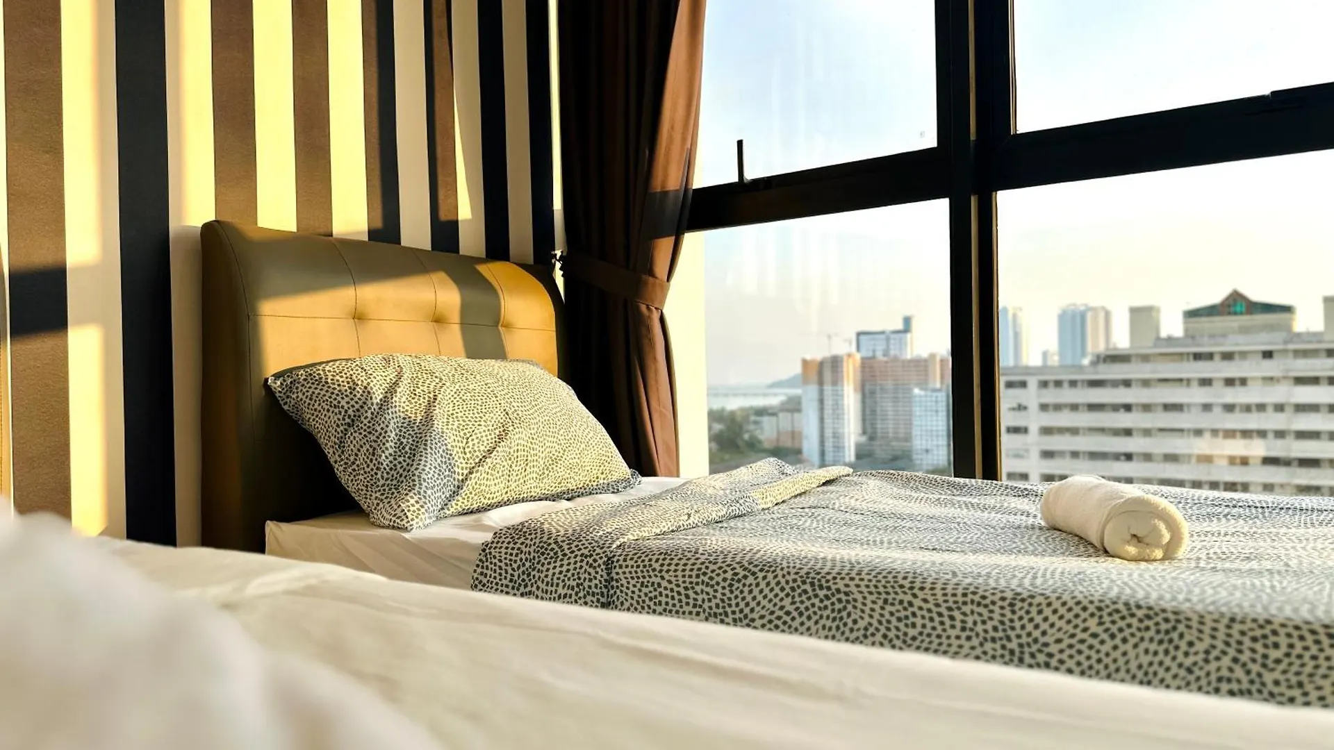 Apartment New Urban Suite Majestics 3Br Homestay At Georgetown By Urban Staycation Heng Jelutong Malaysia