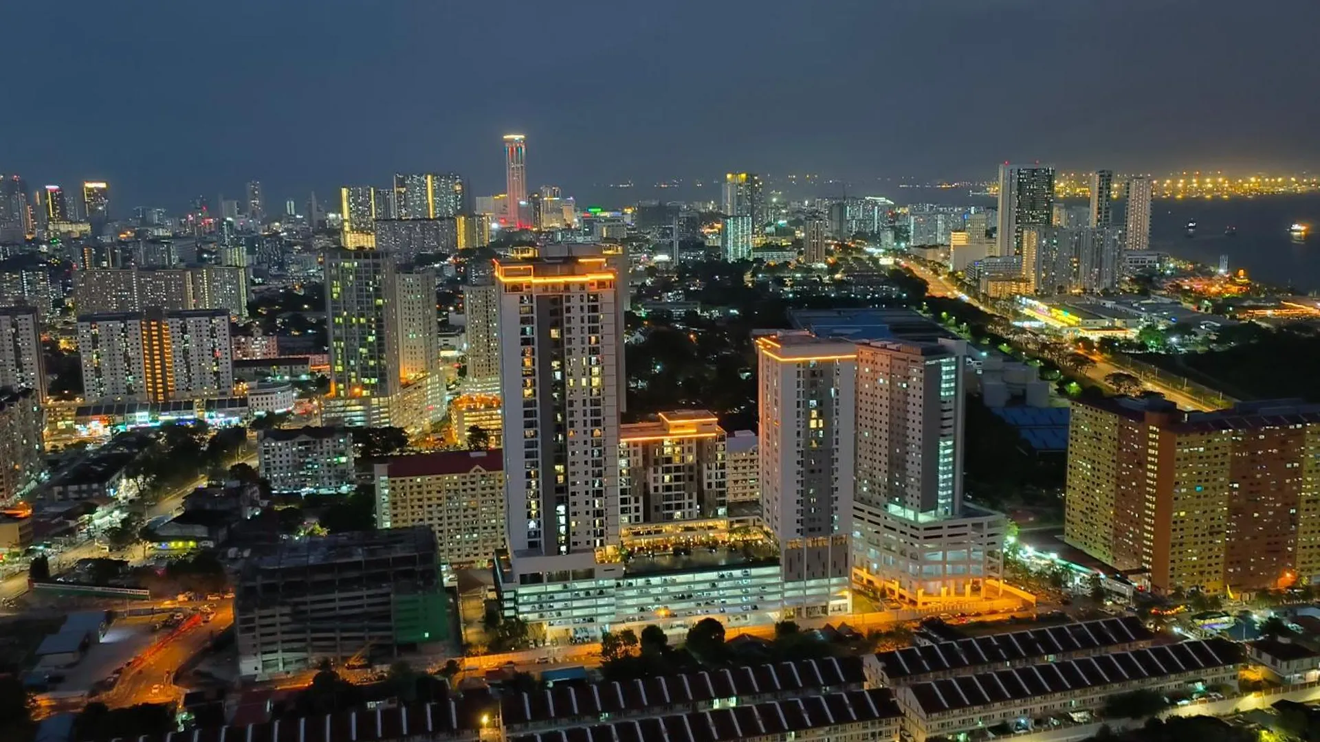 Apartment New Urban Suite Majestics 3Br Homestay At Georgetown By Urban Staycation Heng Jelutong